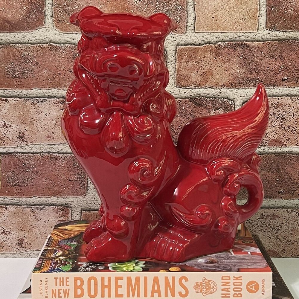 VINTAGE Foo Dog Ceramic Figurine Red Asian Oriental Chinese Guardian Lion Shishi